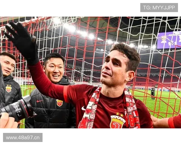 奥斯卡心疾难退役圣保罗拒欠薪